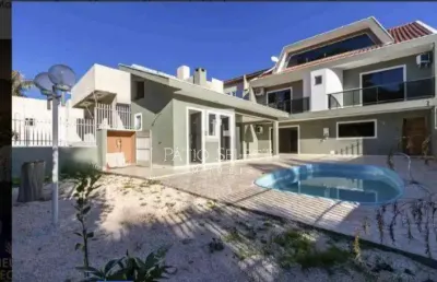 Casa com 440 m², 4 quartos sendo 2 suítes à venda no bairro mossunguê.