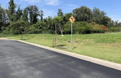 Terreno à venda em jaguariúna, reserva santa izabel, com 411 m², reserva santa izabel