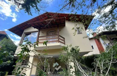 Luxuosa casa de 7 quartos em condomínio fechado em teresópolis-rj