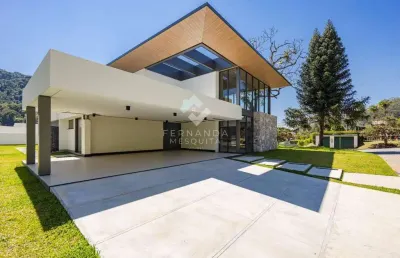 Casa de condomínio com 4 quartos, 523,00m², à venda em teresópolis, quebra frascos