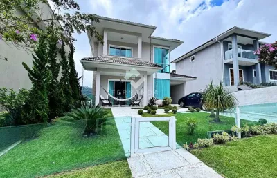 Casa de condomínio com vista para mulher de pedra à venda em teresópolis – 4 quartos, piscina e gourmet