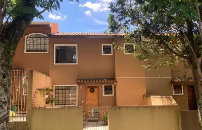 Casa com 3 quartos à venda na Rua Edmundo Angely, 109, Jardim das Américas, Curitiba