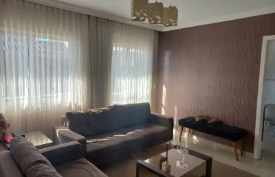 Casa com 4 quartos à venda na Rua Fábio Fanuchi, 179, Santa Cândida, Curitiba