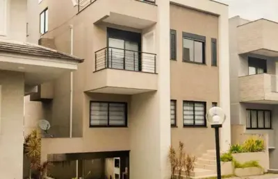 Luxuosa casa em condomínio à venda em curitiba-pr, no campo comprido: 5 quartos, 4 suítes, 2 salas, 5 banheiros, 4 vagas, 316m².