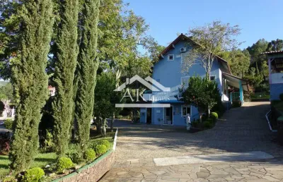 Pousada com 31 leitos à venda no centro de picada café, na serra gaúcha