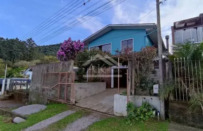 Casa com 2 quartos e closet à venda em picada café na serra gaúcha
