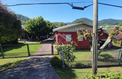 Chalés à venda às margens da br-116 em picada café, na serra gaúcha