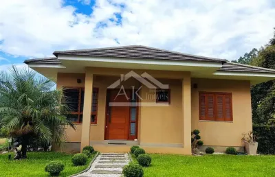 Casa com dois quartos e com uma bela vista à venda em picada café na serra gaúcha
