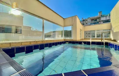 Cobertura com 3 quartos sendo 1 suíte à venda, 180 m² por r$ 1.050.000 - pitangueiras - guarujá/sp.