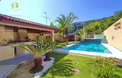 Casa à venda com 3 suítes - piscina e churrasqueira - condomínio com segurança e lazer - jardim albamar, guarujá/sp