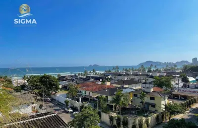 Cobertura a uma quadra da praia a venda com 3 dormitórios, área de lazer e 3 vagas de garagem - praia da enseada, guarujá.