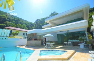 Casa na praia, 4 suítes, piscina, churrasqueira, costão do pernambuco, guarujá.