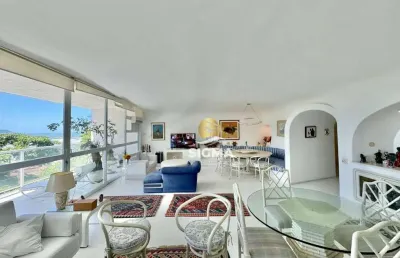 Apartamento com 4 quartos sendo 1 suíte à venda, 300 m² por r$ 2.200.000 - pitangueiras - guarujá/sp.