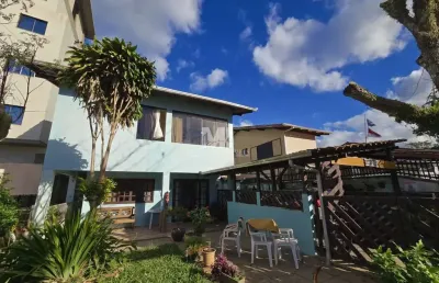 Ampla casa para toda a família em itajuba a 50 m do mar!