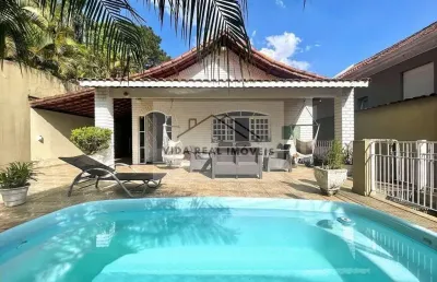 Casa com 3 quartos à venda na Vila Diva, Carapicuíba 