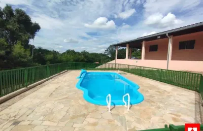 Chácara à venda no cruzeiro do sul em santa bárbara d'oeste.