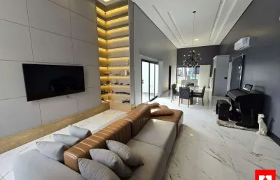 Casa alto padrão à venda no residencial jardins da cidade em nova odessa com 3 quartos (suítes) e 6 vagas de garagem