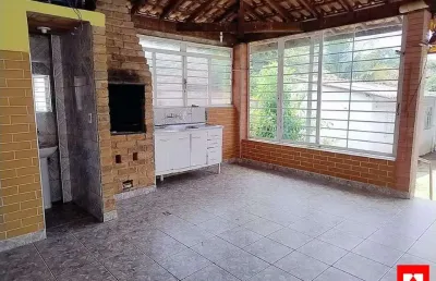 Imóvel com três casas conjuntas à venda no jardim bela vista, nova odessa