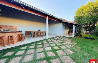 Casa à venda no residencial furlan em santa bárbara d'oeste. casa com 2 quartos (1 suíte) 2 vagas de garagem.