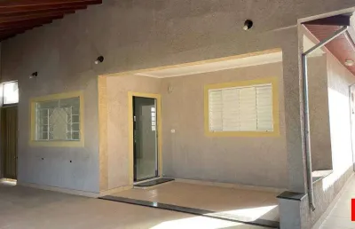 Casa à venda no jardim europa em santa bárbara d'oeste com 2 quartos e 4 vagas de garagem