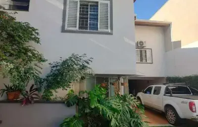 Casa à venda no residencial furlan em santa bárbara d'oeste com 3 quartos (1 suíte) e 6 vagas de garagem