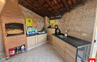 Casa à venda no jardim paraíso em santa bárbara d'oeste com 3 quartos (1 suíte) e 3 vagas de garagem