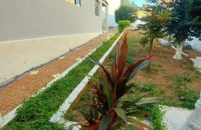 Casa à venda no jardim três marias em salto com 2 quartos e 2 vagas de garagem