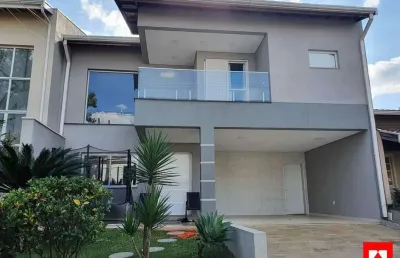 Sobrado à venda no residencial campos do conde i em paulínia com 4 quartos (1 suíte) e e 4 vagas de garagem
