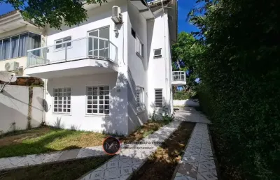 Casa de luxo em condomínio na vargem pequena, rio de janeiro-rj: 4 quartos, 4 suítes, 2 salas, 1 banheiro, 2 vagas.