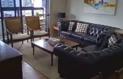 Apartamento para venda possui 130 metros quadrados com 4 quartos