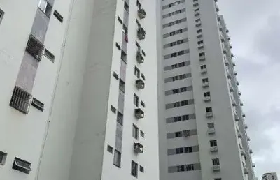 Apartamento para venda possui 72 metros quadrados com 2 quartos em torre - recife - pe