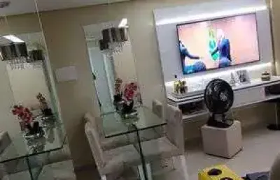 Apartamento para venda possui 45 metros quadrados com 2 quartos