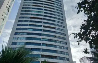 Apartamento para aluguel e venda possui 224 metros quadrados com 4 quartos