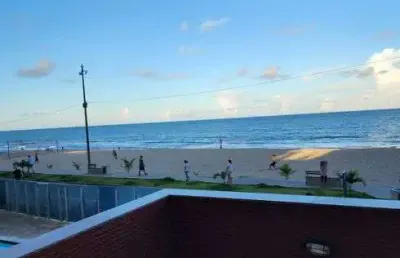 Apartamento para aluguel e venda tem 255 metros quadrados com 4 quartos