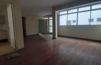 Apartamento no espinheiro | 3 quartos + depend. | varanda | av principal | 1 vaga