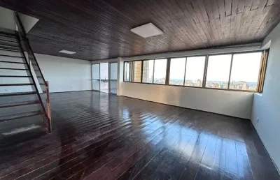 Apartamento dúplex 350m reformado apartamento de cobertura, andar alto, dois por andar, em edifício de alto padrão na boa vista, com dois pavimentos, completamente reformado e modernizado, com substit
