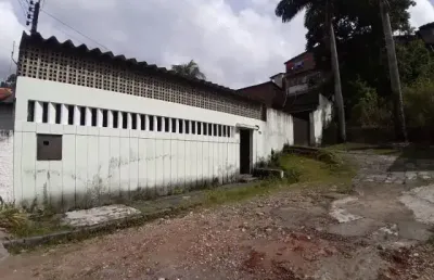 Casa com 4 quartos à venda na Estrada do Encanamento, 100, Casa Forte, Recife