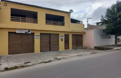 Casa ampla à venda de 378m² na avenida principal de santo amaro em bezerros - pe