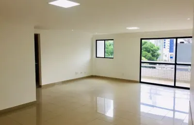 Apartamento reformado em boa viagem | 130m²  | 3 quartos + dep. | varanda | melhor localização! - pe