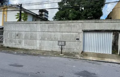 Casa com 4 quartos à venda na Rua Alcides Codeceira, 167, Iputinga, Recife