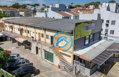 Excelente investimento em imóvel comercial/residencial.
