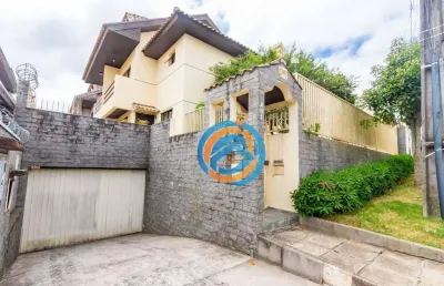 Sobrado com 3 dormitórios à venda, 93 m² por r$ 848.900,00 - barreirinha - curitiba/pr