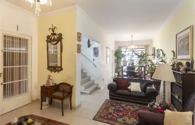 Sobrado com 3 quartos à venda ou para locação em jardim das acácias - sp