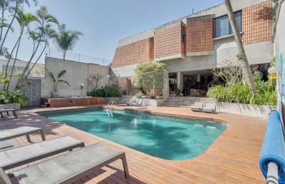 Casa com 4 quartos à venda na Rua Senador Vergueiro, Alto da Boa Vista, São Paulo