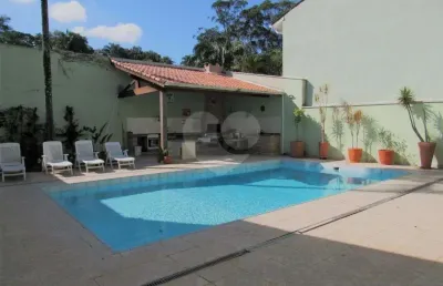 Casa com 4 quartos à venda na Rua Alberto Hodge, Alto da Boa Vista, São Paulo