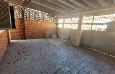 Casa com 2 quartos à venda na Rua Professor Francisco Lopes Chagas, Interlagos, São Paulo