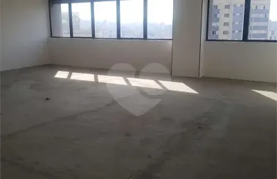 Sala comercial para alugar na Avenida Adolfo Pinheiro, Alto da Boa Vista, São Paulo