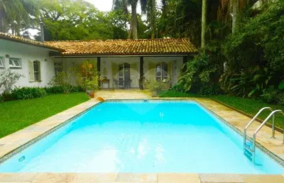 Casa térrea com 4 quartos à venda em santo amaro - sp