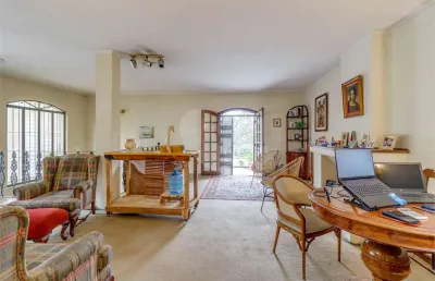 Casa com 4 quartos à venda na Rua Bela Vista, Alto da Boa Vista, São Paulo