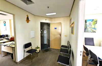 Sala comercial à venda na Avenida Vereador José Diniz, Campo Belo, São Paulo